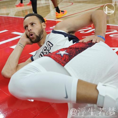 库里精彩拉杆2+1上演神级操作